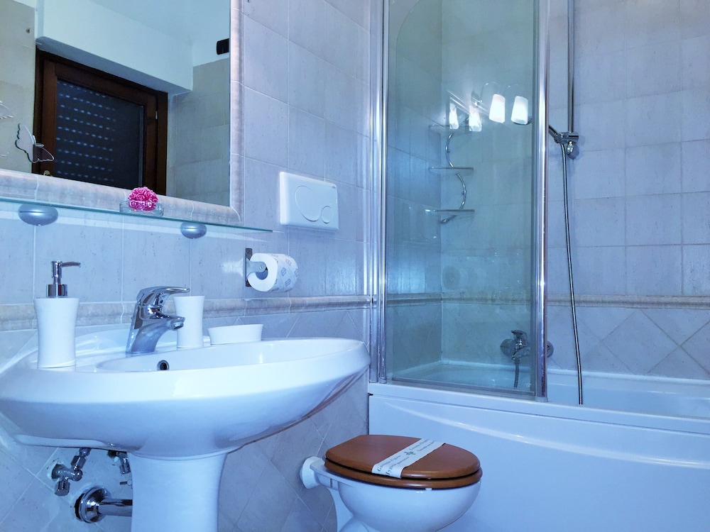 Domus Al Parco Guest House 47/47