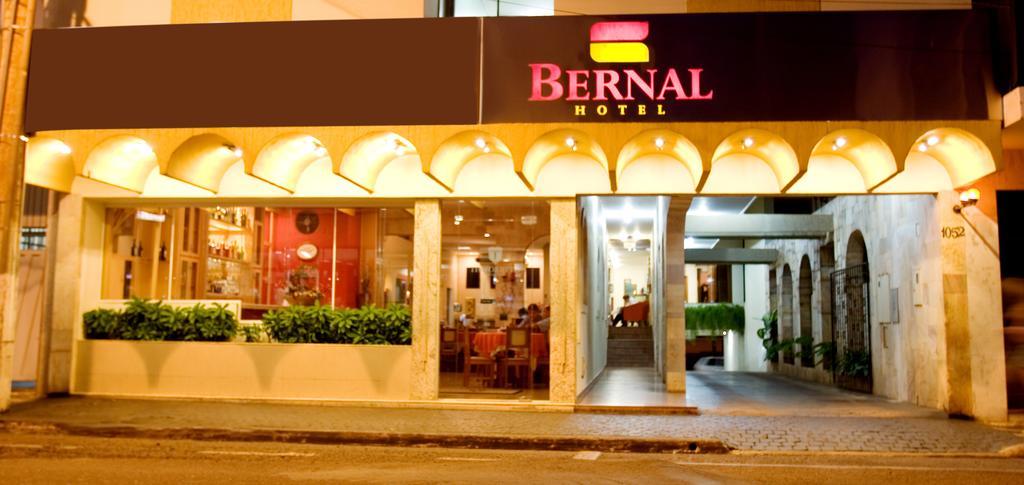 Bernal Hotel 2/34