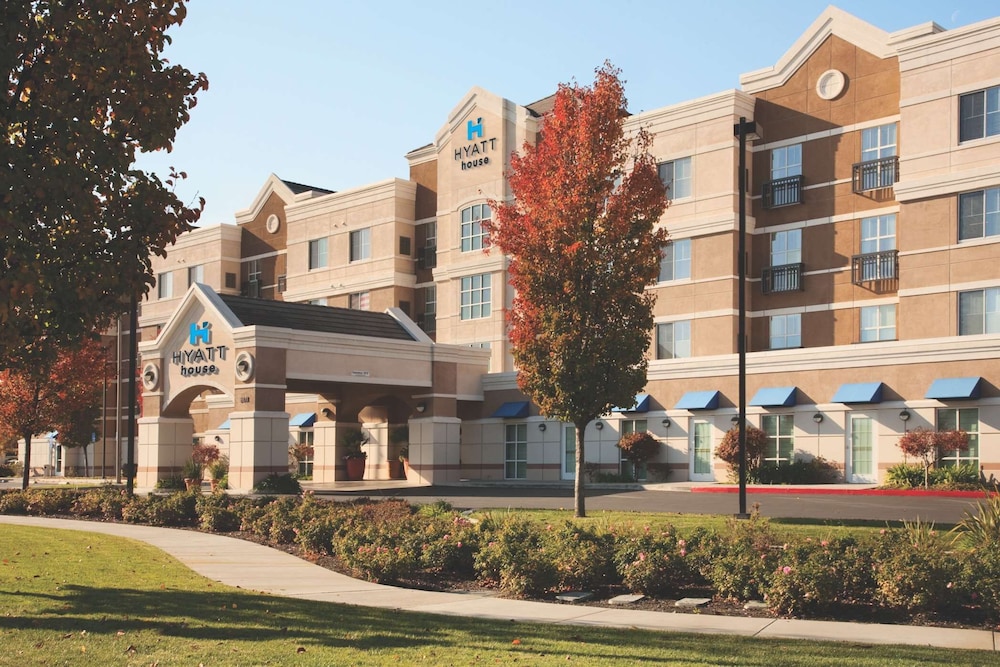 HYATT house Pleasant Hill 63/68