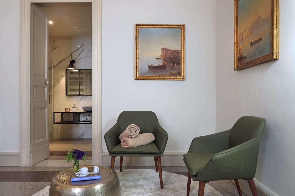Palazzo Circolone 30/50