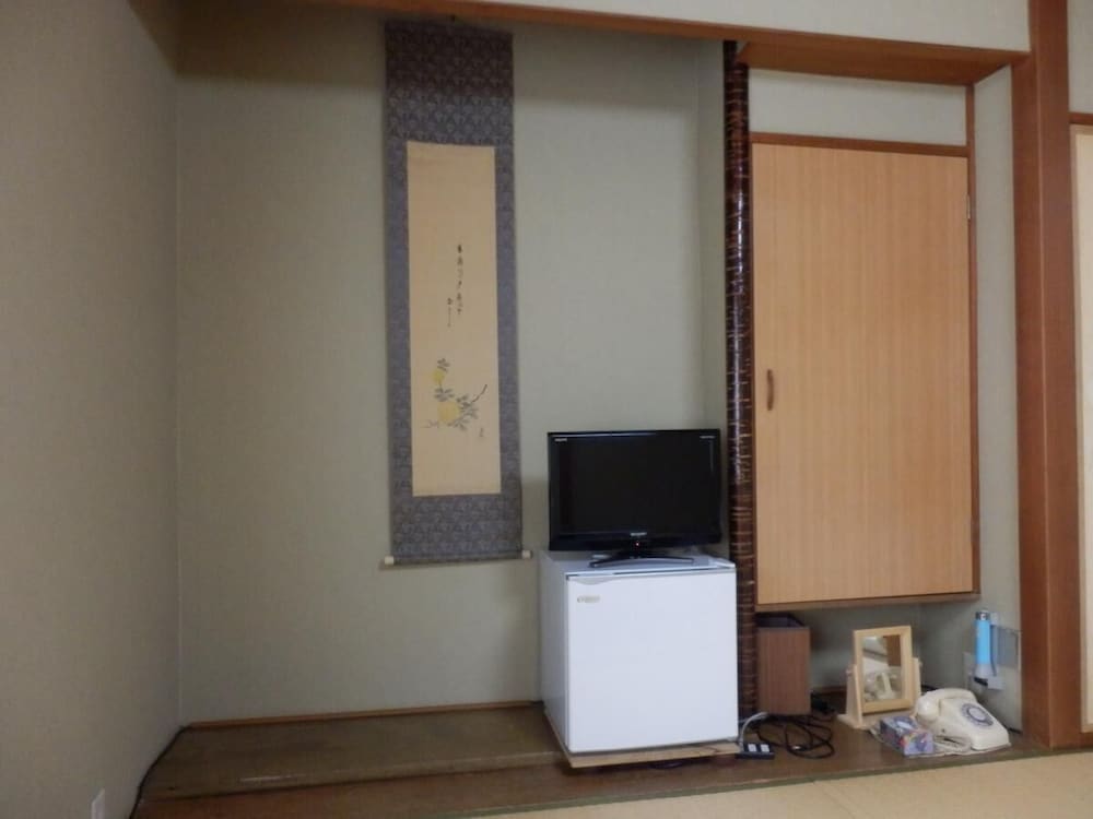 Kikunoya Ryokan 13/17