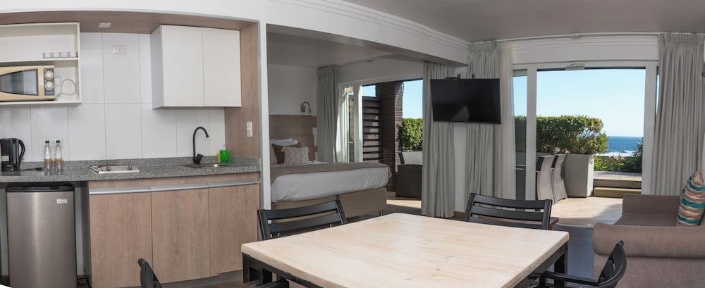 Hotel Mae 34/50