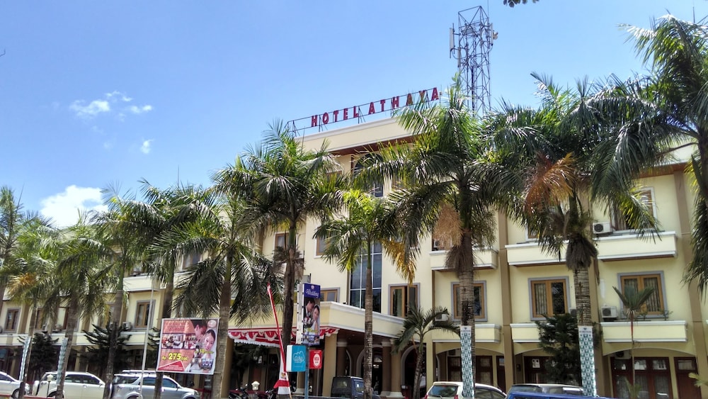 Athaya Hotel Kendari 49/51