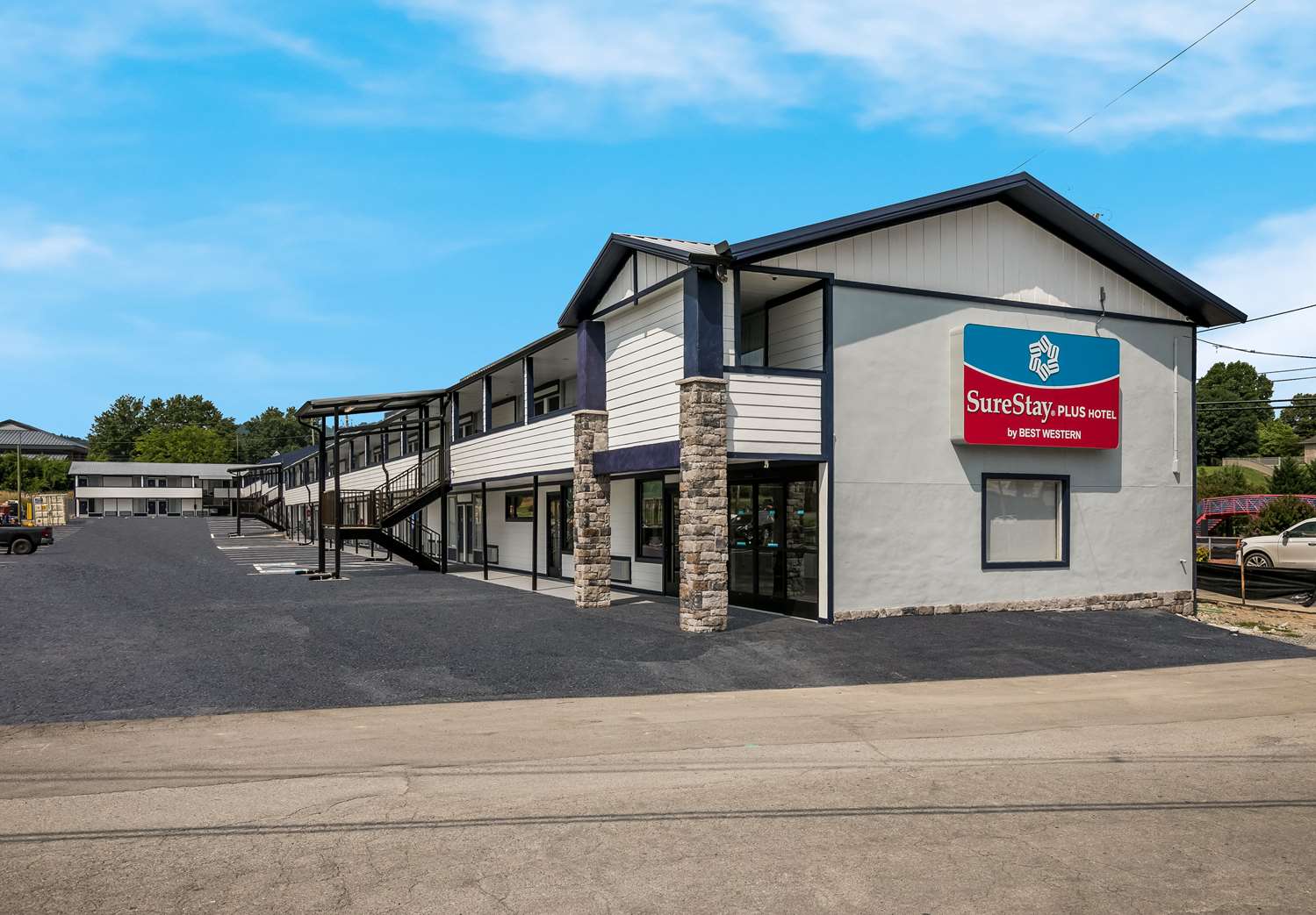 SureStay Plus by Best Western Pigeon Forge 8/8