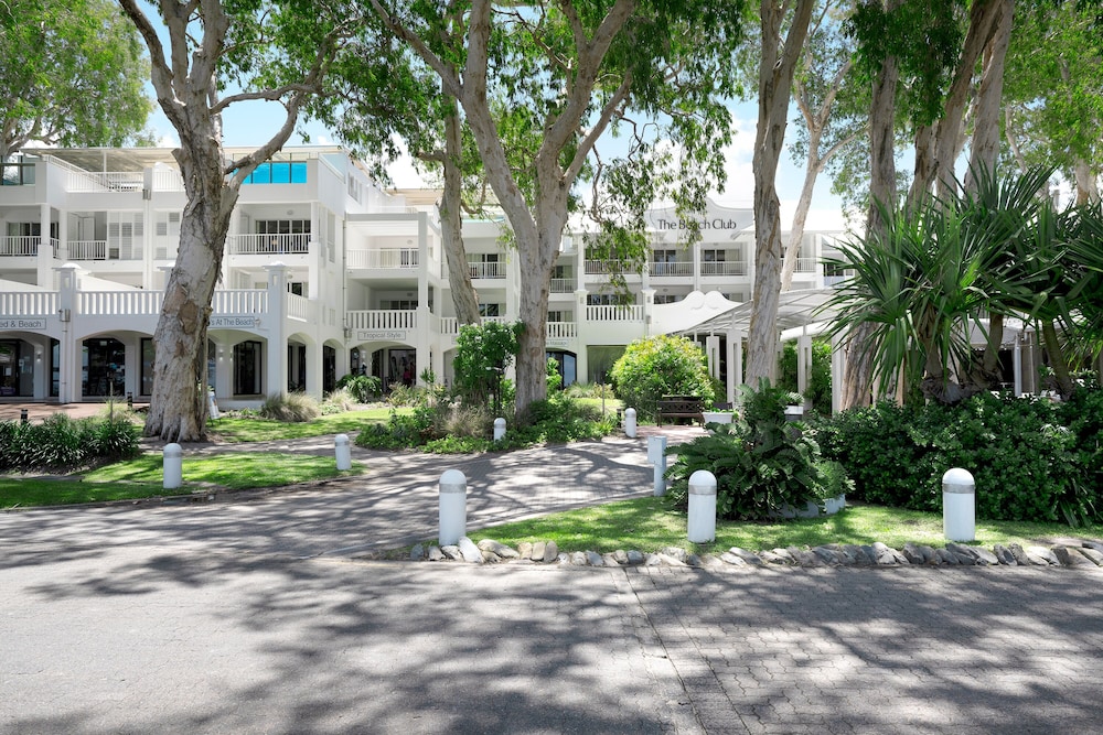 Peppers Beach Club & Spa Palm Cove 45/50