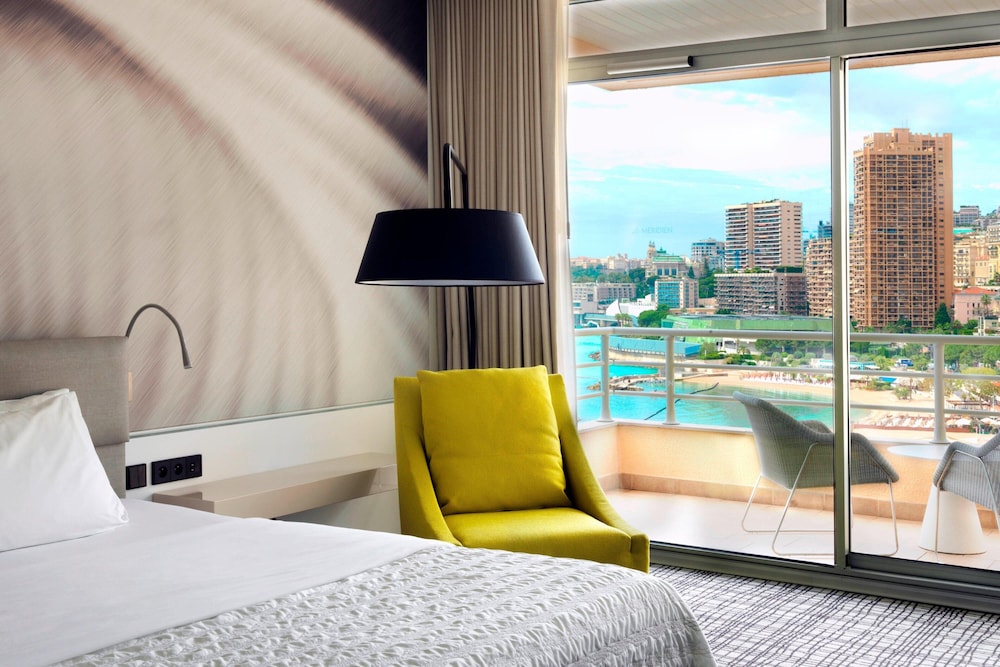 Le Meridien Beach Plaza 28/75