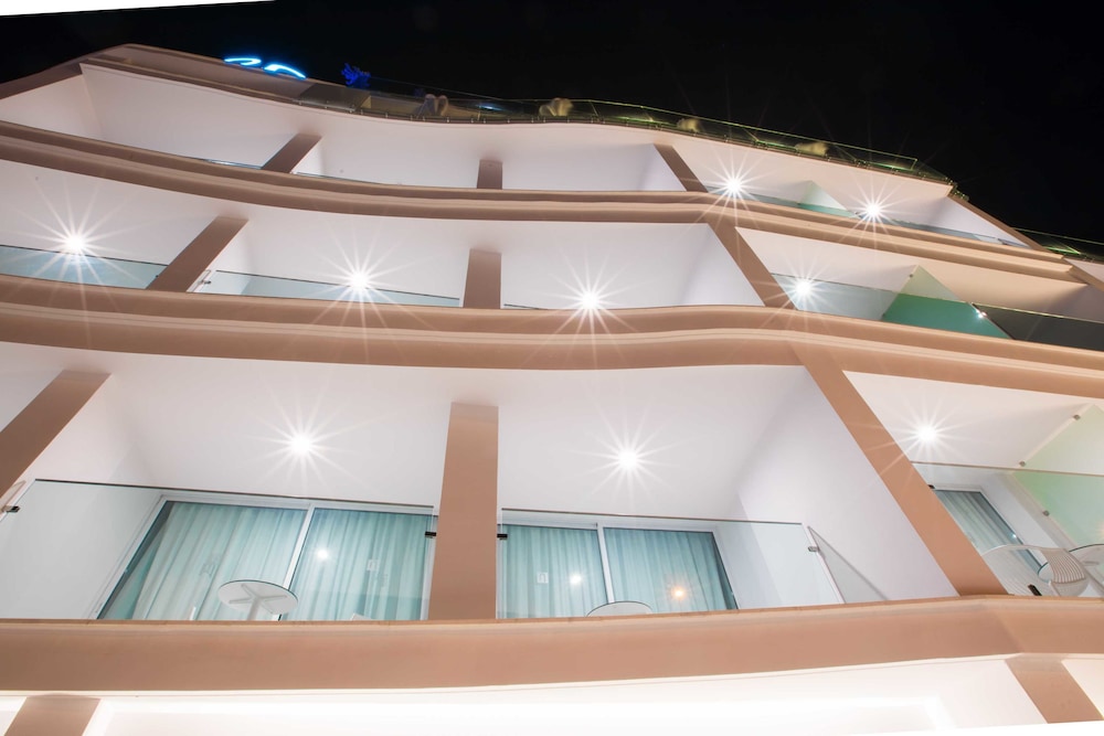 Hotel Napa Suites (Adults Only) 1/71
