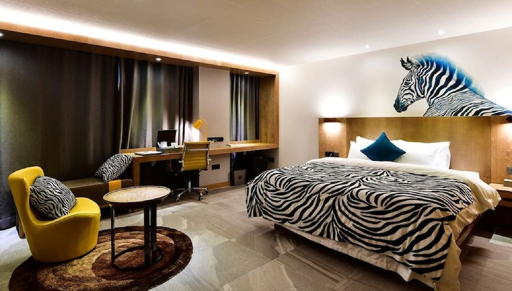 Hotel Ritz 17/38