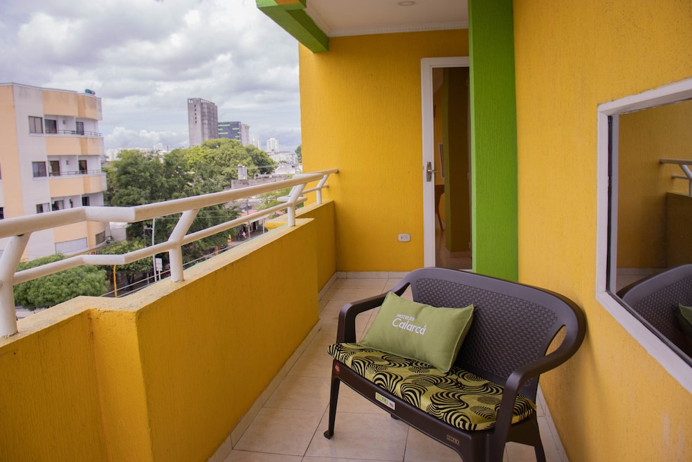 Hotel Calarca 2 21/28