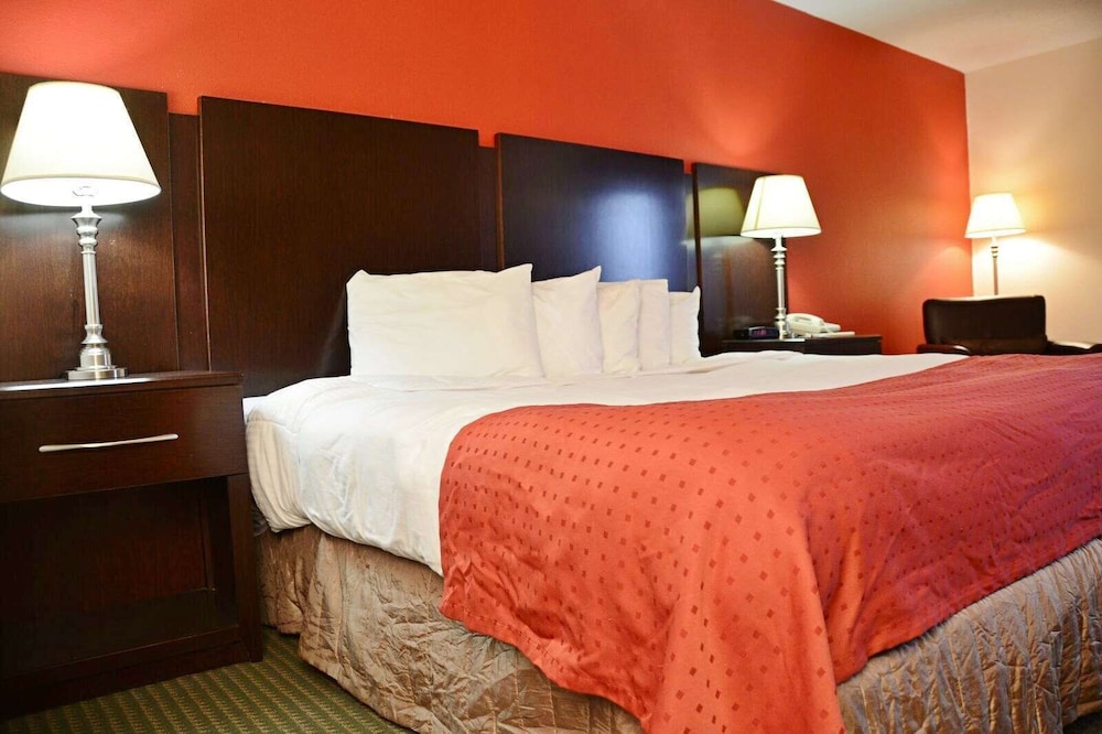 Country Hearth Inn & Suites Kenton 13/47