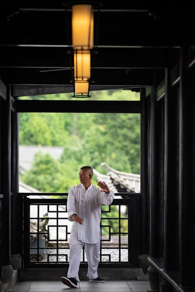 Banyan Tree Tengchong 54/81