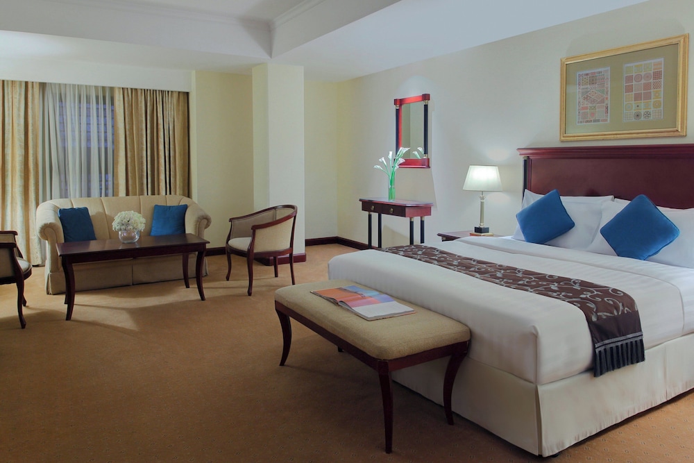 Ambassador, Suite, Single Bed