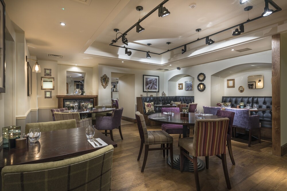 The Swan Hotel 39/49