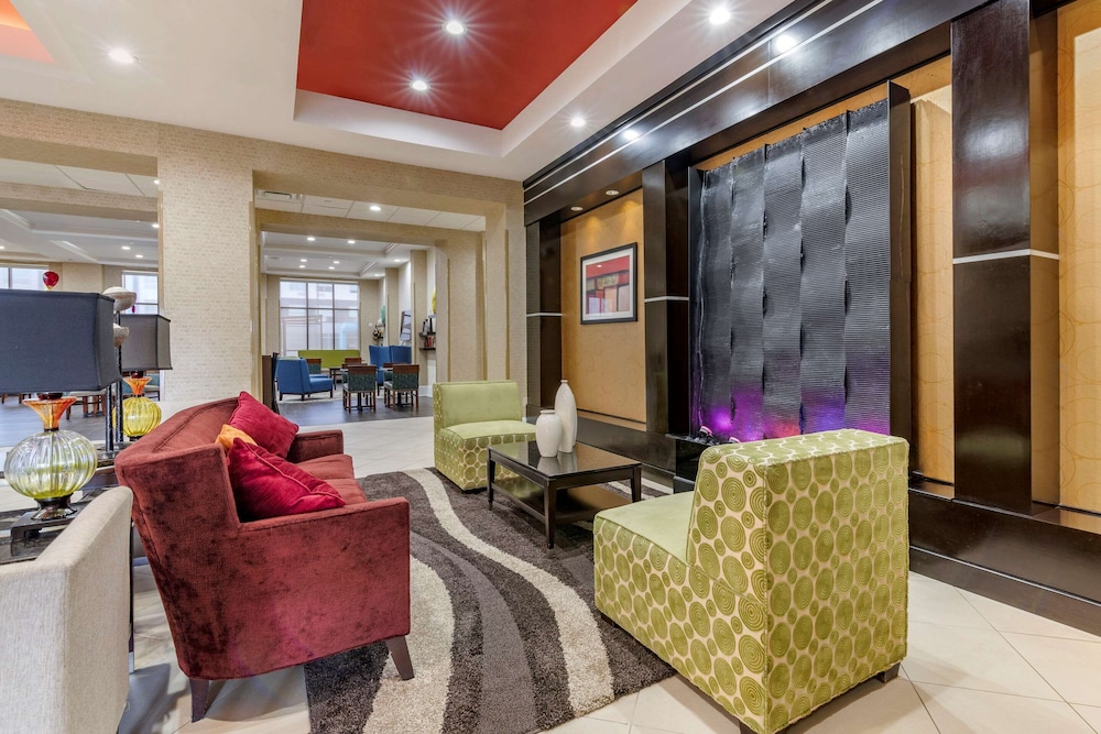 Comfort Suites Florence I-95 19/36