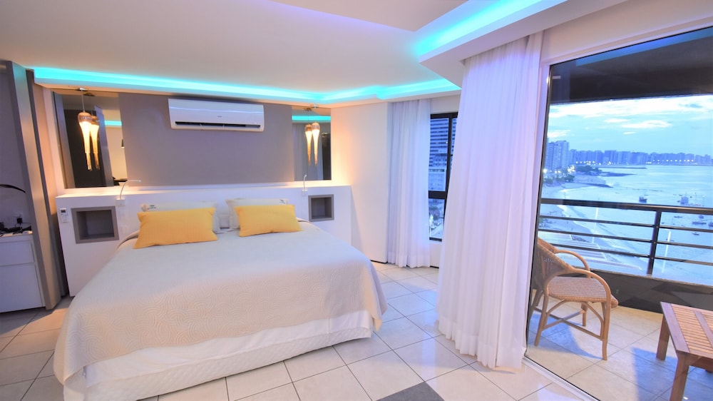 Iate Plaza Hotel 21/50