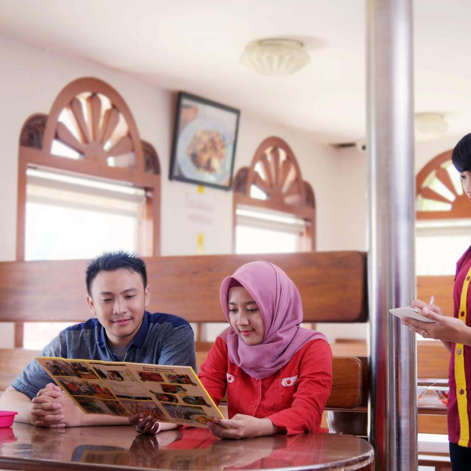 Hotel Olympic Semarang 4/36