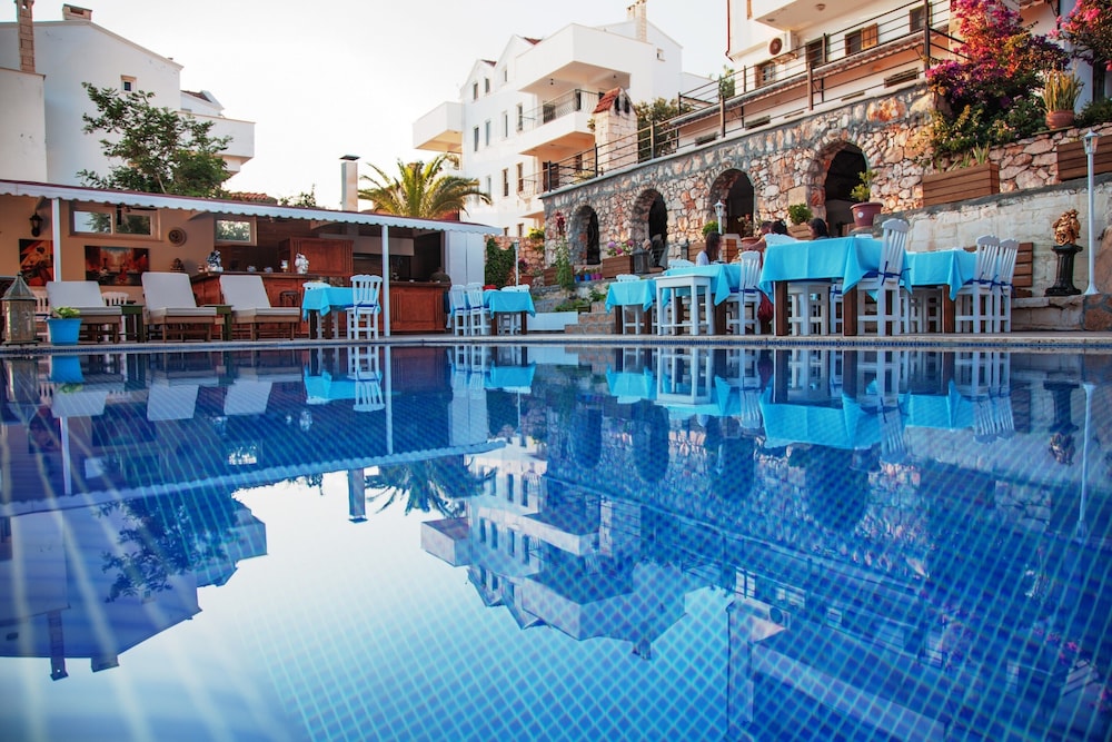 Sunset Villa Hotel 38/50