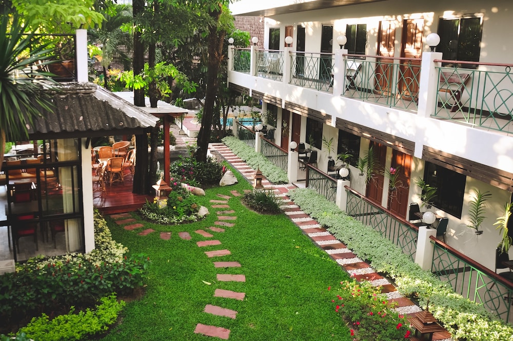 Charlie House Pinklao 8/66