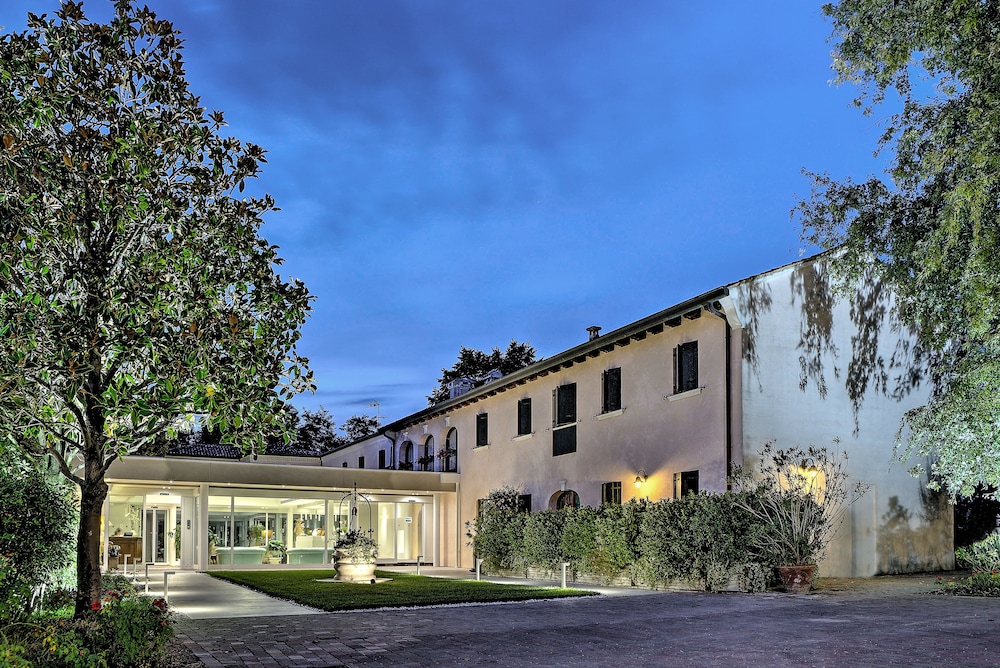 Borgo ca’ dei Sospiri 45/50