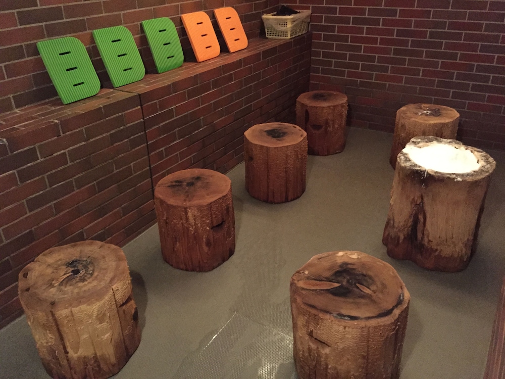 Grand Sauna Hiroshima - Caters to Men 11/18