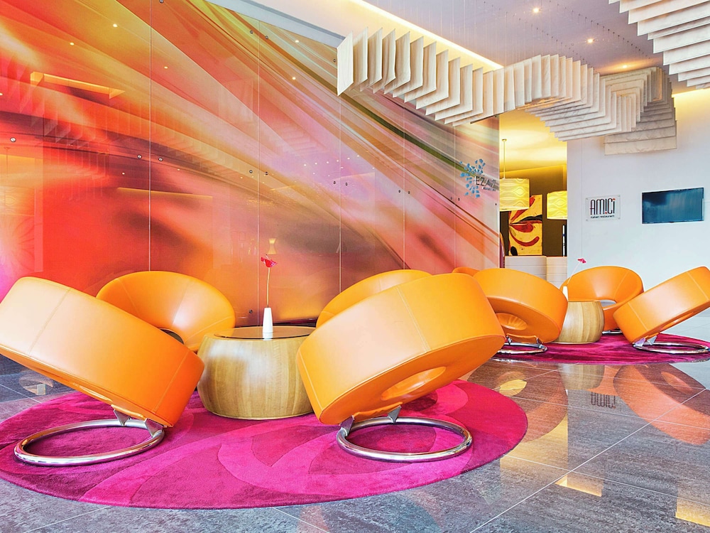 Ibis Mall Avenue Dubai 30/50