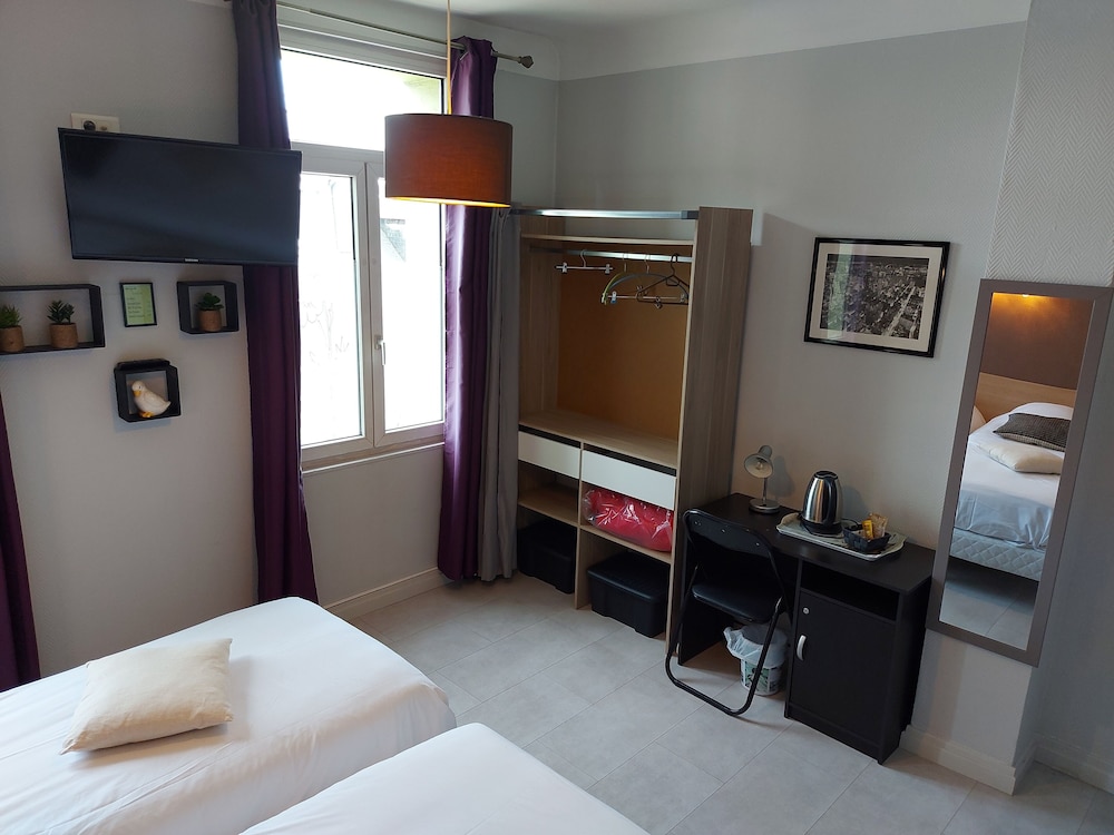 Hotel De La Paix 17/59
