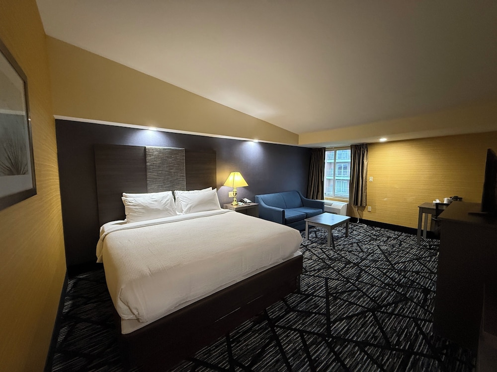 Baymont Inn And Suites Kingston Plymouth Bay 12/42