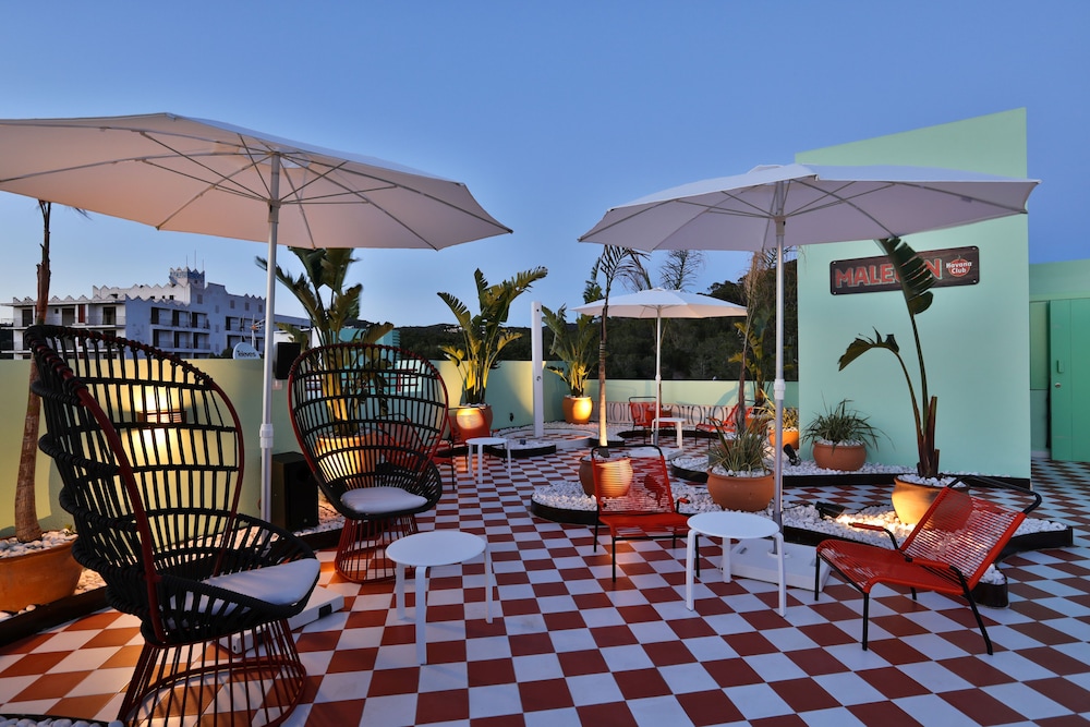CUBANITO IBIZA SUITES 39/50