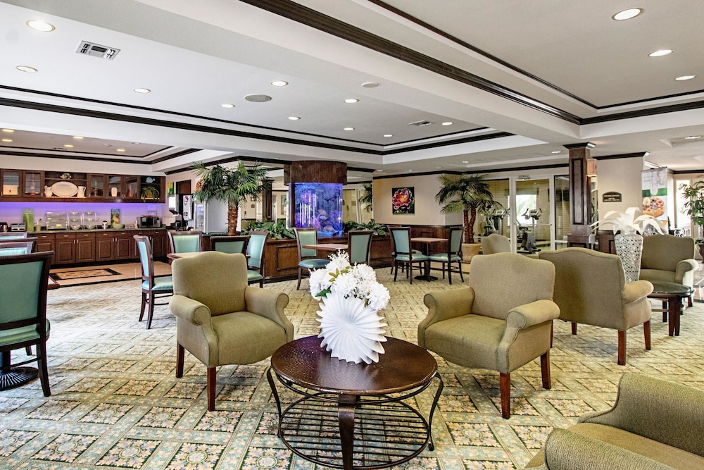 Quality Inn & Suites Robstown TX 15/23