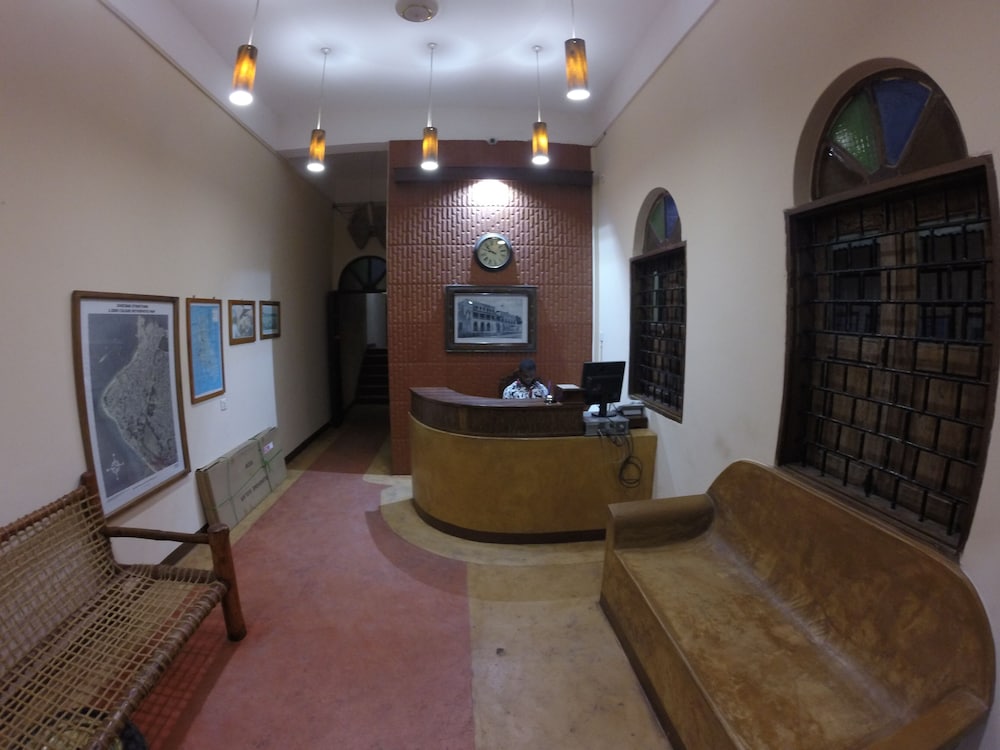 Rumaisa Hotel 3/33