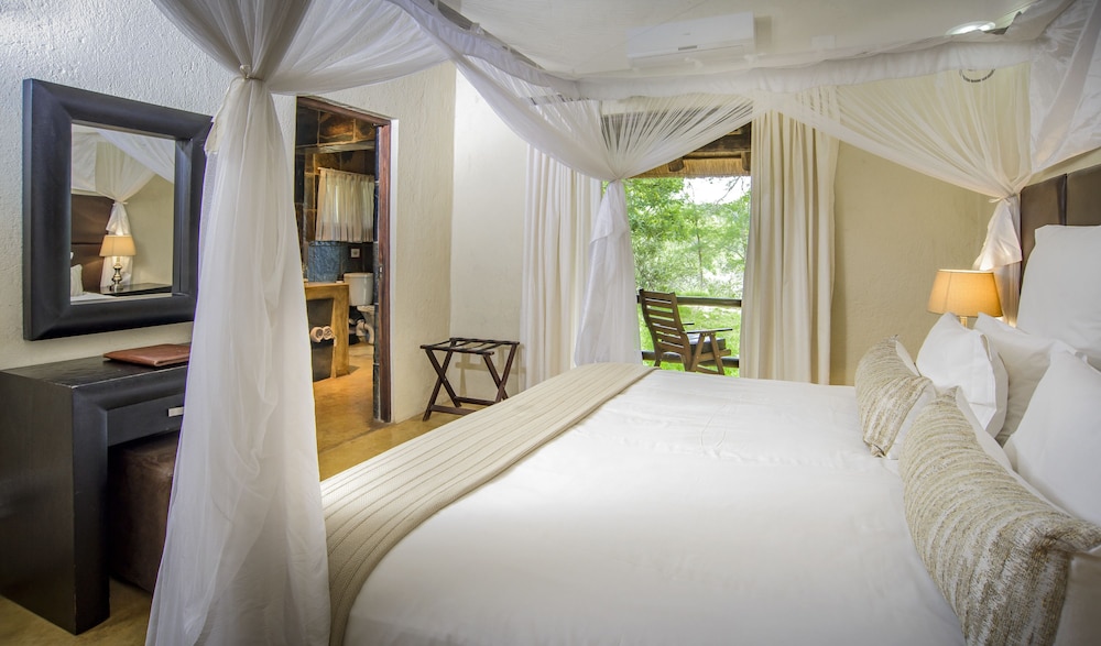 Shiduli Private Game Lodge 13/71