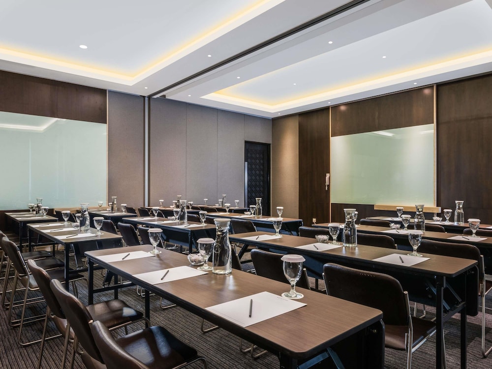 MERCURE JAKARTA CIKINI 36/50