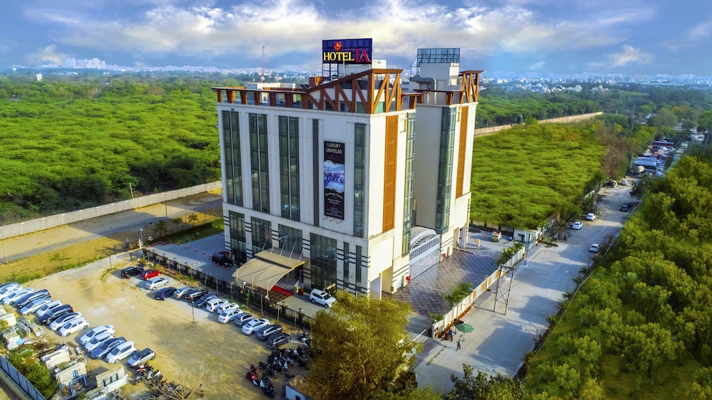 Hotel La New Delhi 2/40
