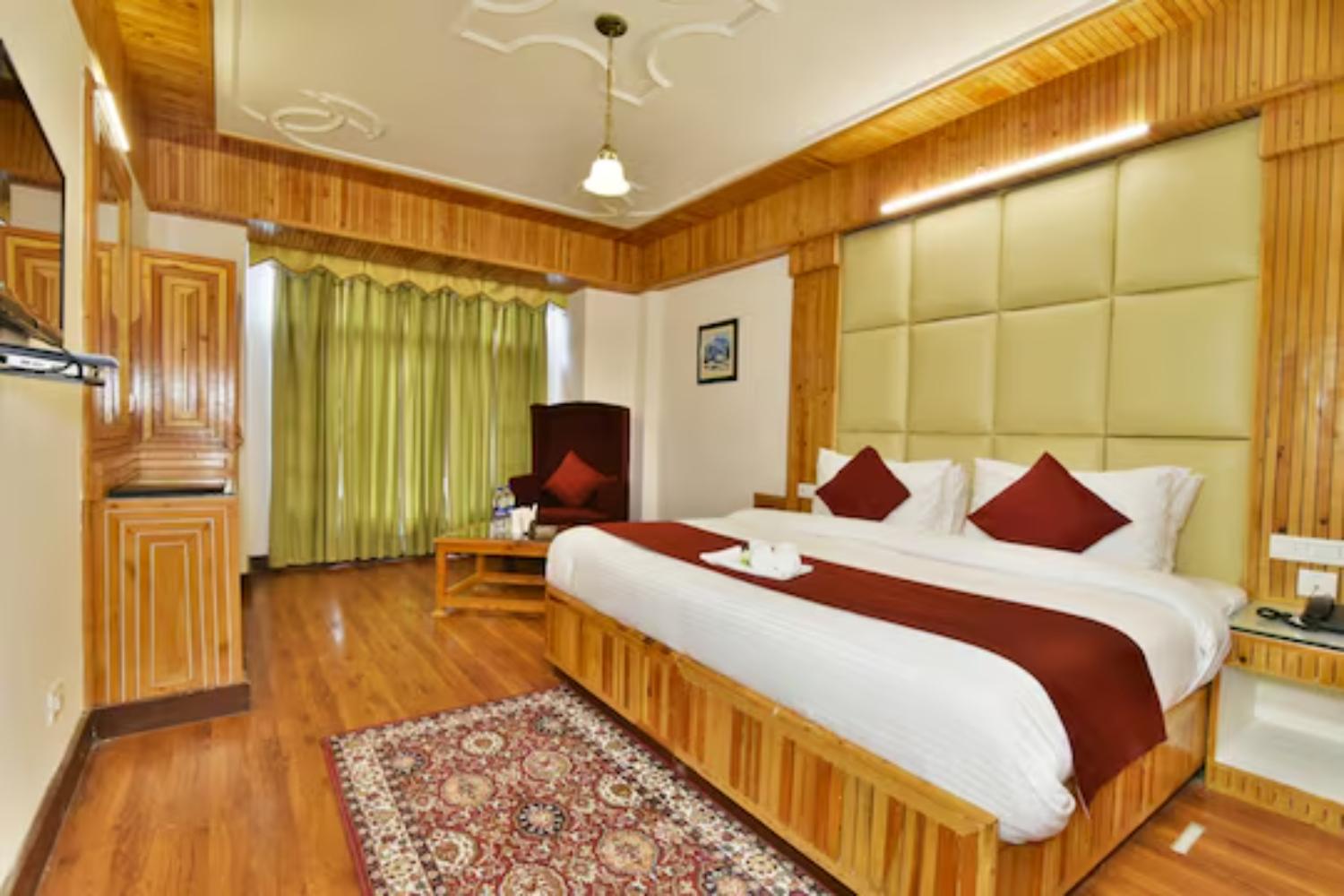 HOTEL HIMGIRI 26/50