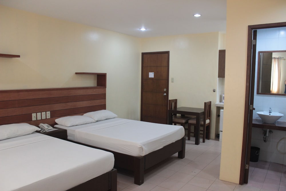 Joyce Apartelle Kalentong 20/49
