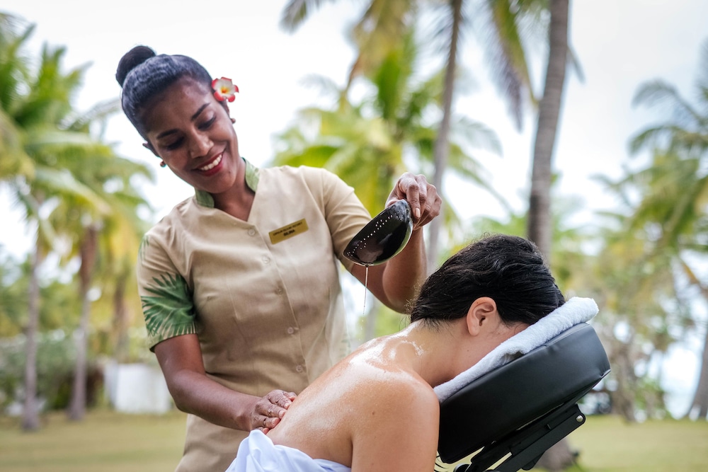 Lomani Island Resort and Spa - Adults only 18/62