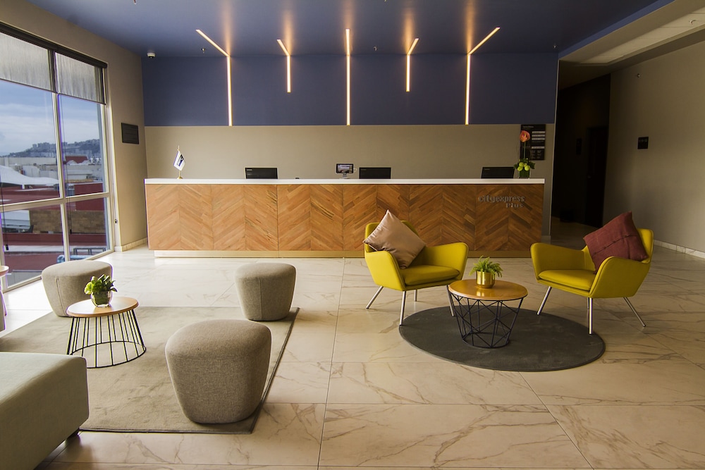 Lobby at City Express Plus by Marriott Ciudad de Mexico Mundo E, TLALNEPANTLA