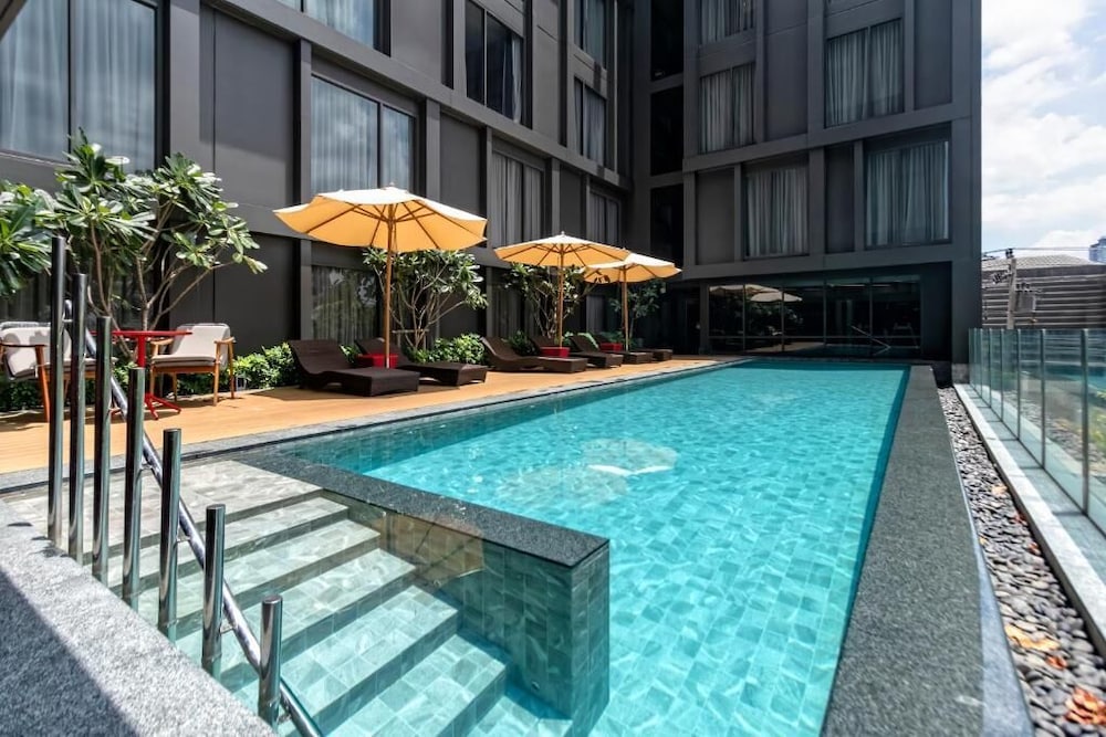 Oakwood Studios Sukhumvit Bangkok 39/42