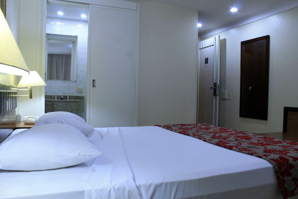 Hotel Dan Inn Curitiba By Nacional Inn 46/91