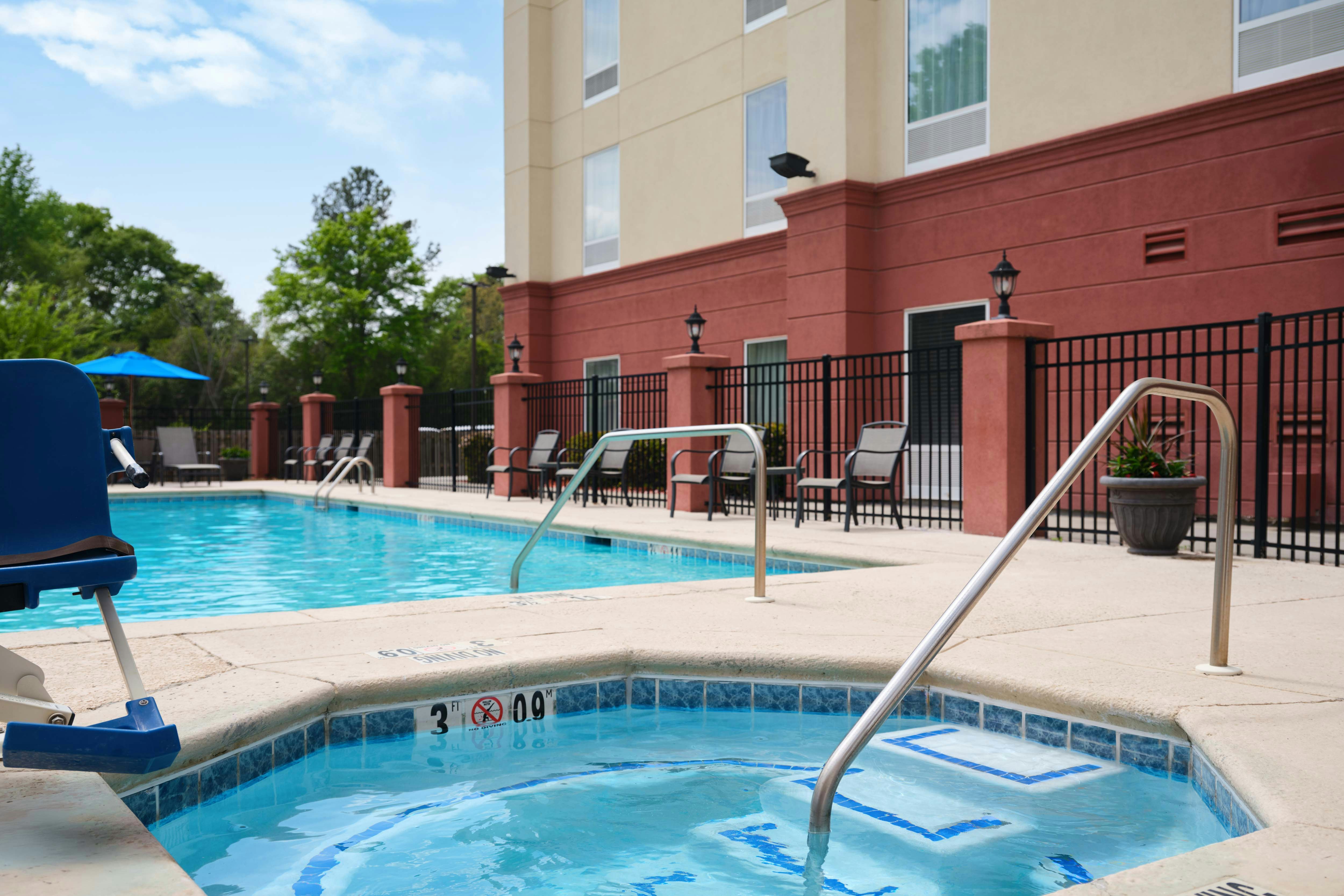 Hampton Inn Thomson 36/59