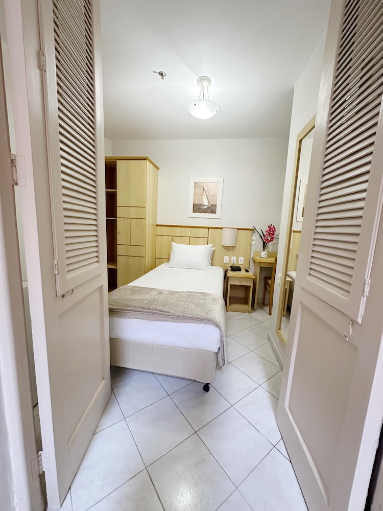 Hotel Monte Alegre 22/71