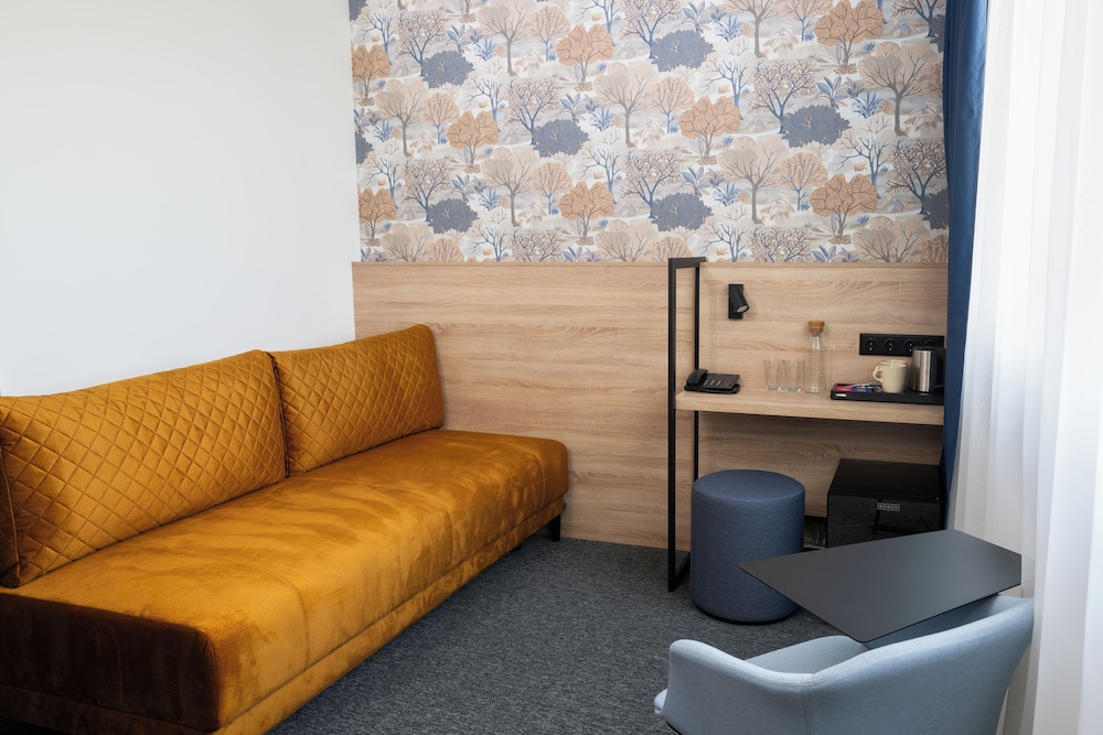 Ibis Styles Debrecen Airport 15/23