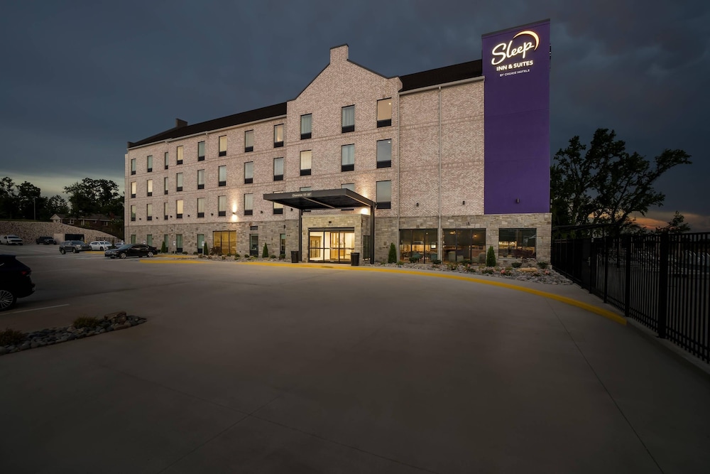 Sleep Inn & Suites Savannah Tennessee Riverfront 3/50
