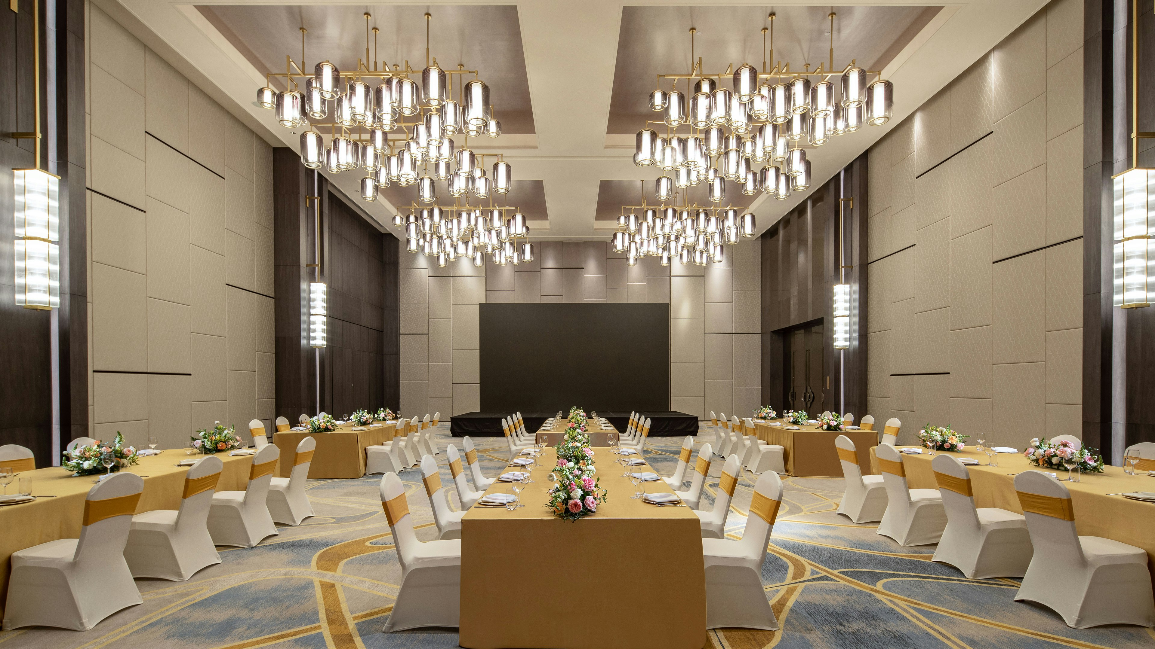 INTERCONTINENTAL Foshan New City 38/50
