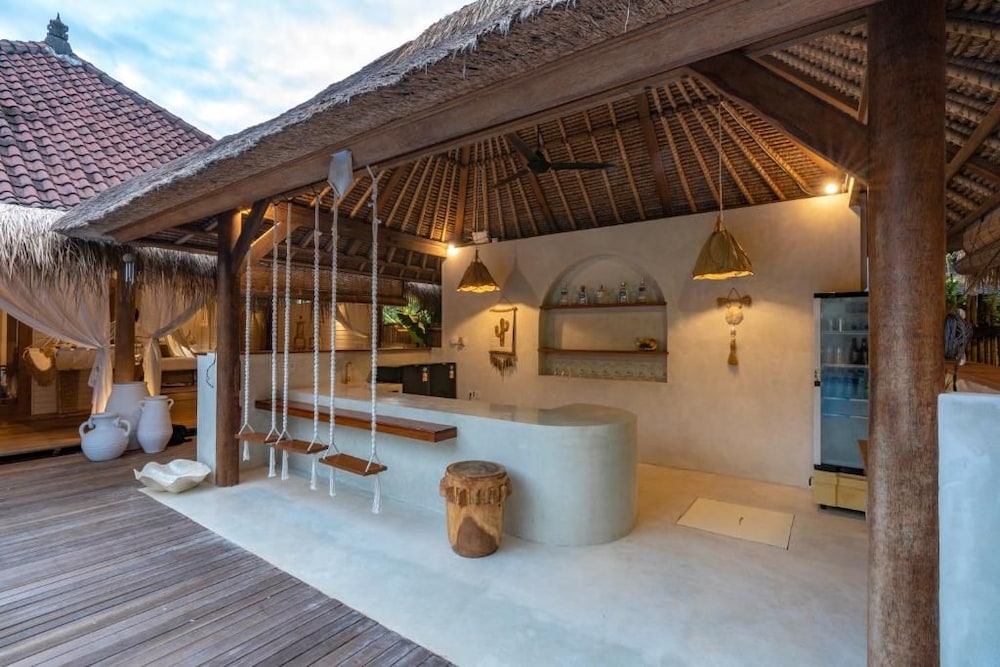 Castaway Resort 25/48