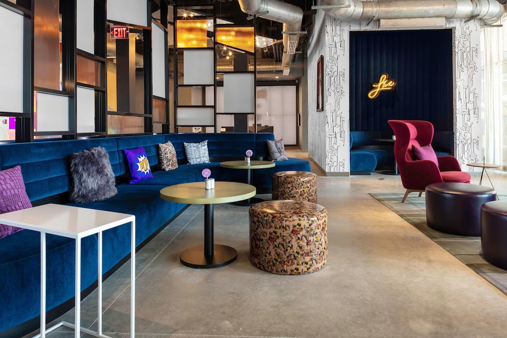 Aloft Orlando Lake Buena Vista 35/49