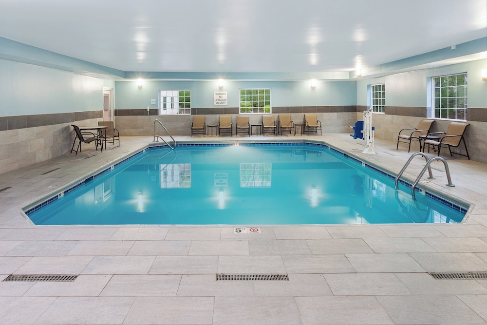 swimming pool spa