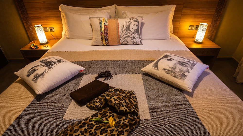 Dellarosa Boutique Hotel & Spa 35/70