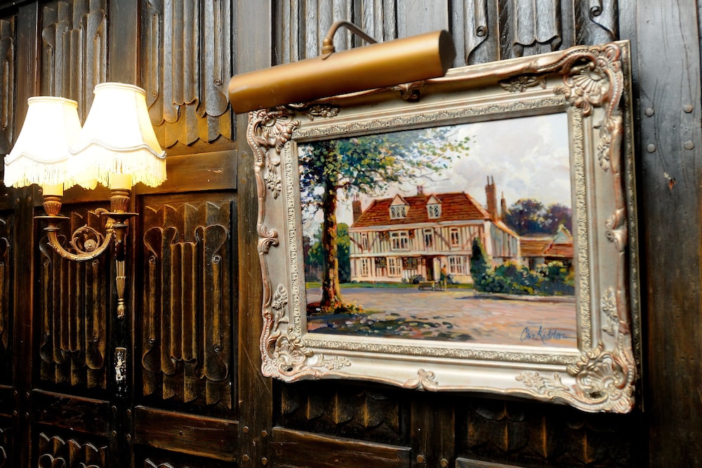 Marygreen Manor 38/66