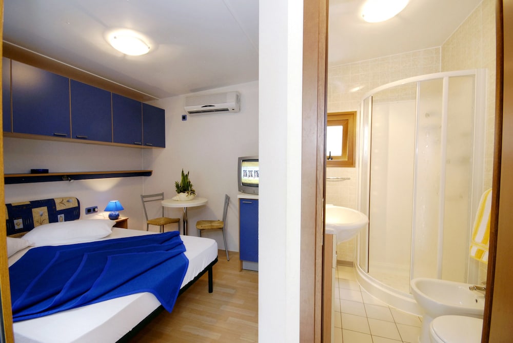 Camping Village Cavallino 11/50